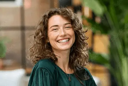 Profils de femmes célibataires Biarritz, agence matrimoniale Unicis Biarritz